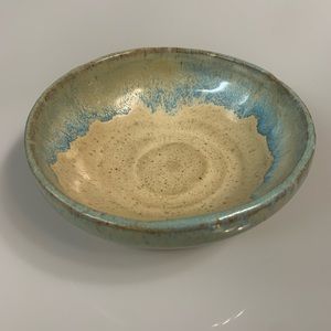 Hand thrown clay dish/bowl
